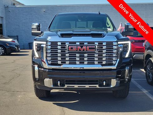 Used 2025 GMC Sierra 2500 Denali w/ Technology Package AWD/4WD image 36