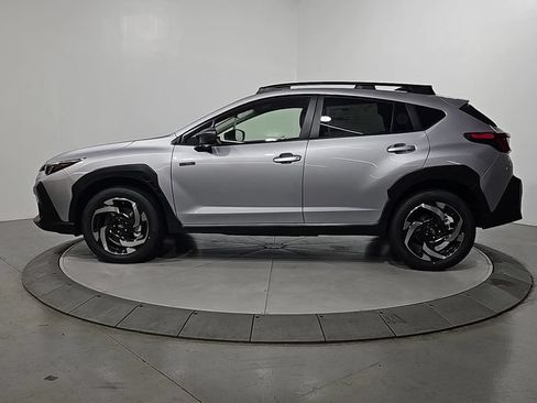New 2026 Subaru Crosstrek 2.5i Limited w/ Crosstrek Mirror Package AWD/4WD image 2