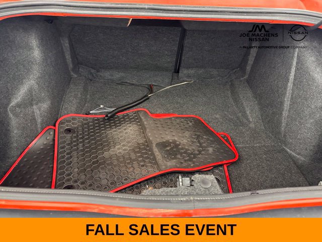 Used 2016 Dodge Challenger SXT w/ Blacktop Package RWD image 47