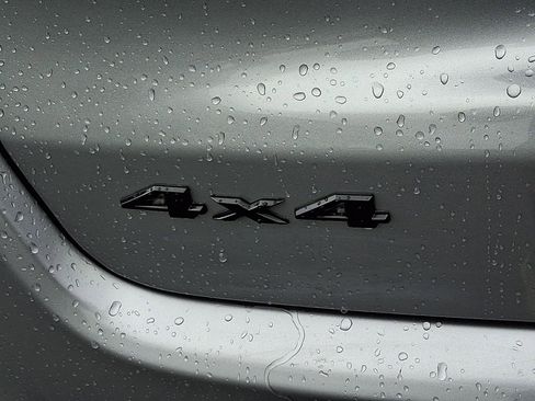 Used 2020 Jeep Compass Latitude image 29