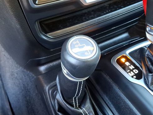 Used 2018 Jeep Wrangler Unlimited Sahara w/ Dual Top Group image 26