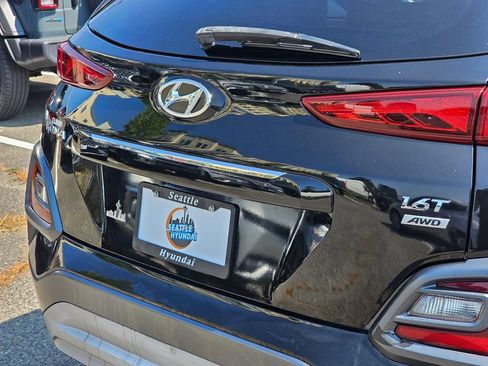 Used 2021 Hyundai Kona Limited AWD/4WD image 13