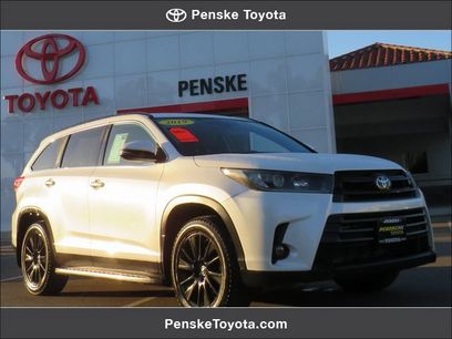 Used 2019 Toyota Highlander SE