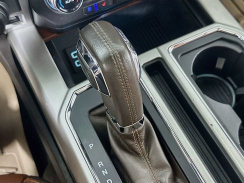 Used 2018 Ford F150 King Ranch w/ Equipment Group 601A Luxury RWD image 33