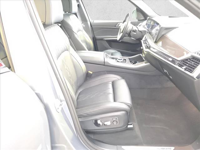 Used 2026 BMW X5 M60i AWD/4WD image 10
