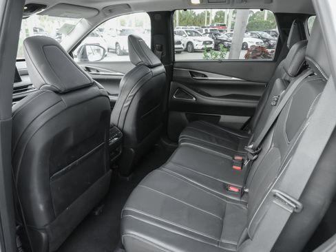 Certified 2023 INFINITI QX60 Luxe w/ Performance Audio Package AWD/4WD image 18
