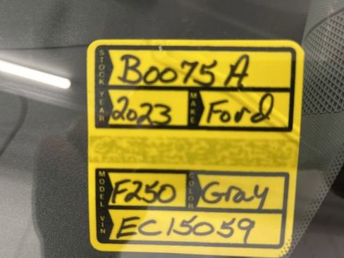 Used 2023 Ford F250 XL w/ STX Appearance Package AWD/4WD image 18