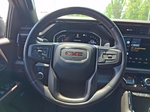 Used 2022 GMC Sierra 1500 AT4 w/ AT4 Premium Package AWD/4WD image 19