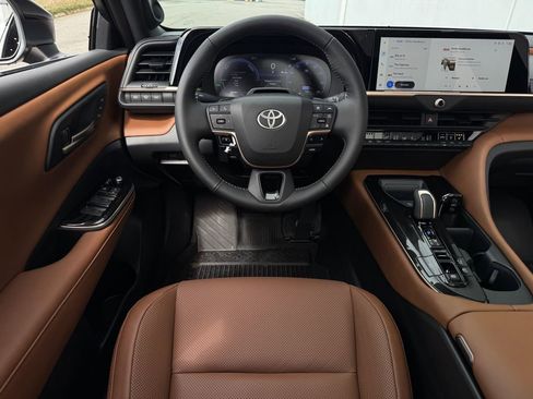 New 2026 Toyota Crown Signia AWD/4WD image 13