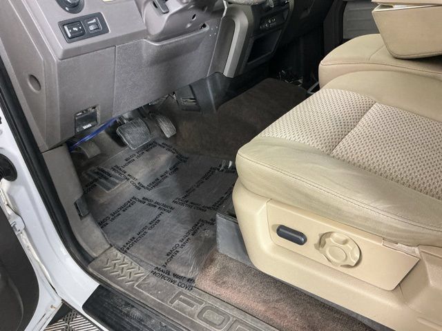 Used 2010 Ford F150 XLT AWD/4WD image 13