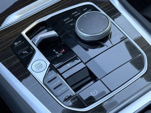 Used 2024 BMW X6 xDrive40i image 30