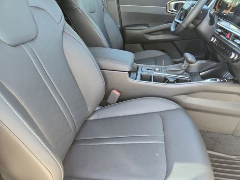 New 2026 Kia Sorento S w/ S Panoramic Sunroof Package FWD image 11