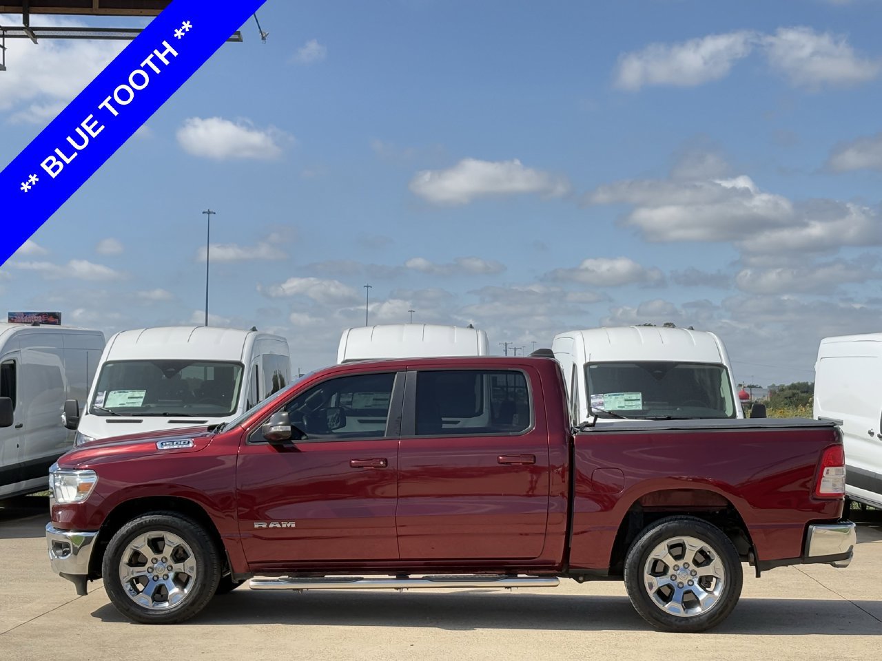 Used 2021 RAM 1500 2WD Crew Cab image 3