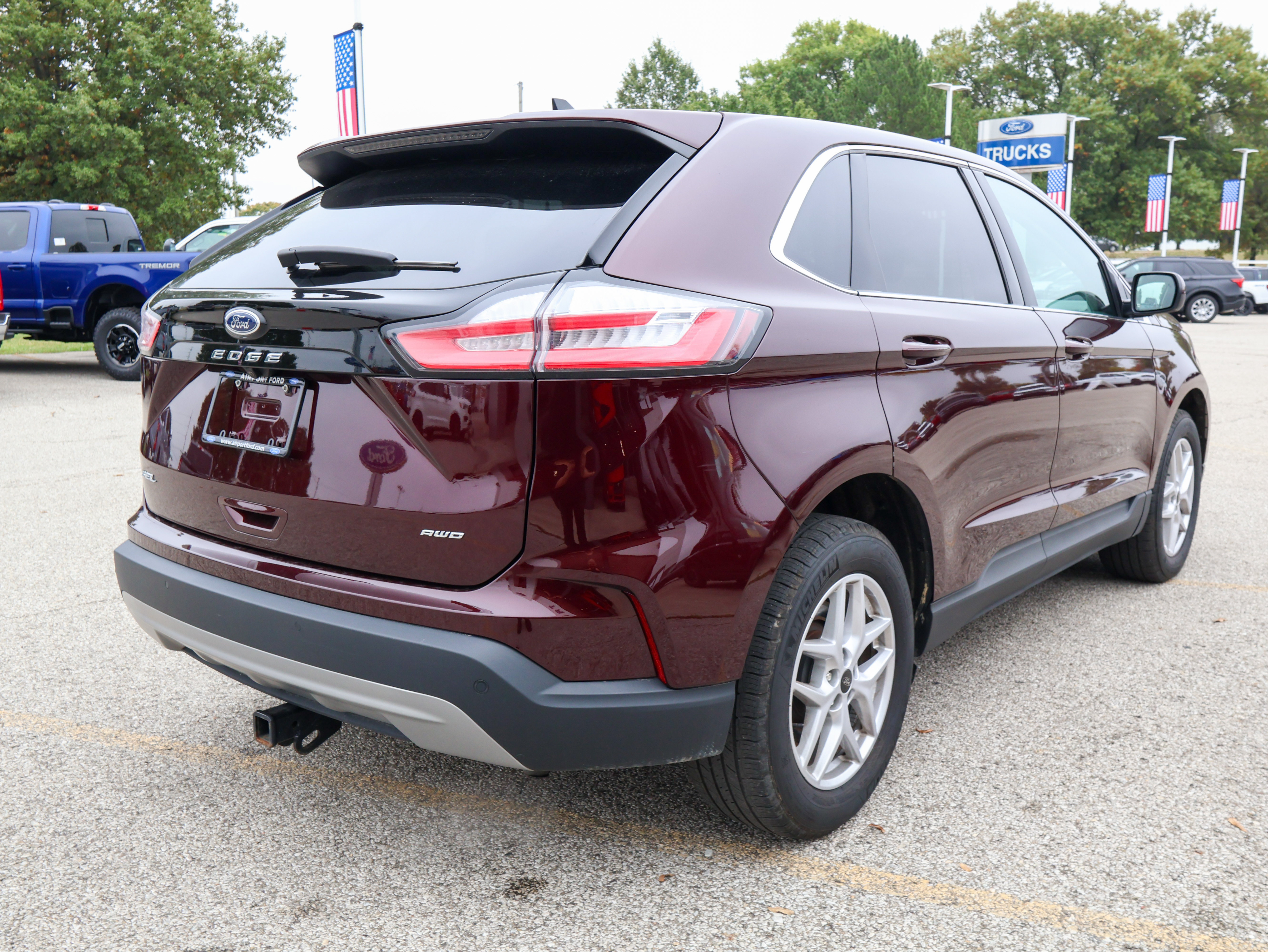 Used 2024 Ford Edge SEL w/ Convenience Package AWD/4WD image 5
