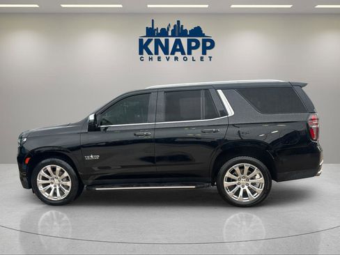 Used 2021 Chevrolet Tahoe Premier w/ Premium Package RWD image 18