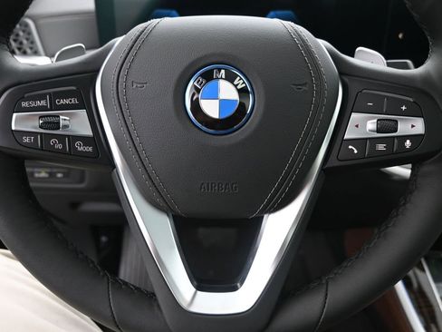 New 2026 BMW X5 xDrive50e AWD/4WD image 21