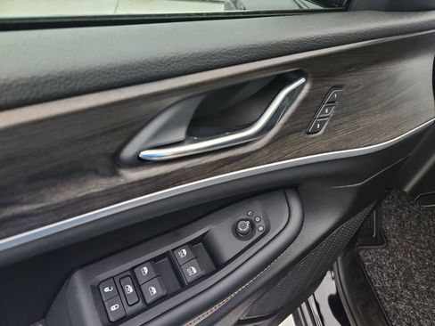 New 2026 Jeep Grand Cherokee Limited AWD/4WD image 21