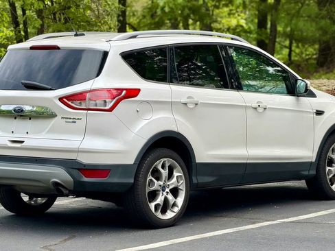 Used 2014 Ford Escape Titanium w/ Equipment Group 401A AWD/4WD image 11
