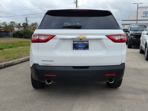 Used 2019 Chevrolet Traverse LS image 5