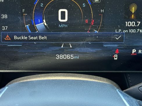 Used 2025 Chevrolet Equinox LT w/ Convenience Package II FWD image 19