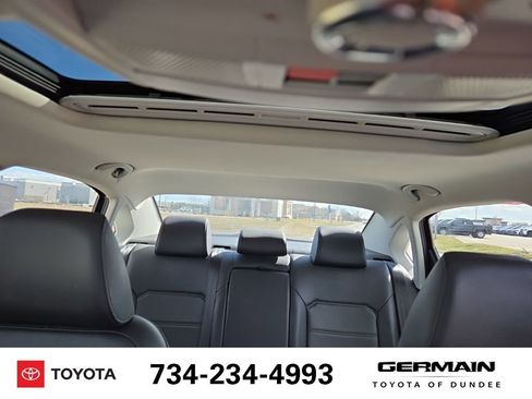 Used 2018 Volkswagen Passat 2.0T SE image 28