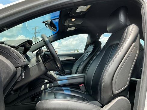 Used 2017 Lincoln MKZ Premiere image 19