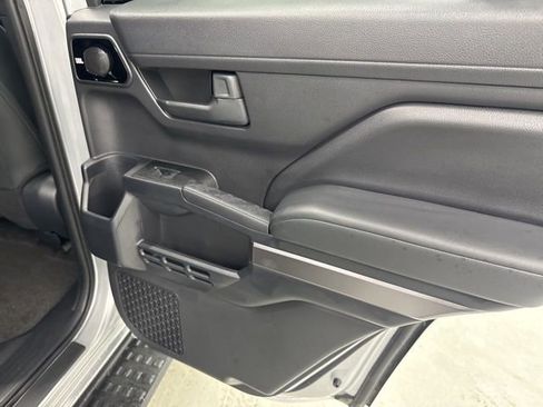 Used 2025 Toyota 4Runner TRD Off-Road Premium image 32