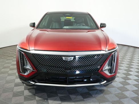 Used 2024 Cadillac Lyriq Tech w/ LPO, Floor Liner Package AWD/4WD image 2