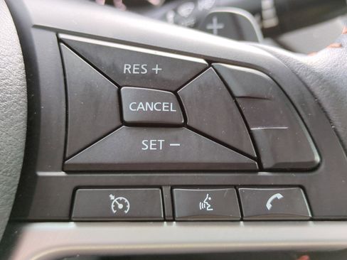 Used 2022 Nissan Altima 2.5 SR image 12