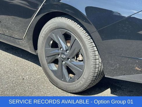Used 2023 Hyundai Elantra Blue image 6