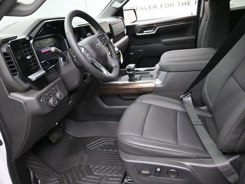 New 2026 Chevrolet Silverado 1500 LT Trail Boss w/ LT Trail Boss Premium Package AWD/4WD image 8