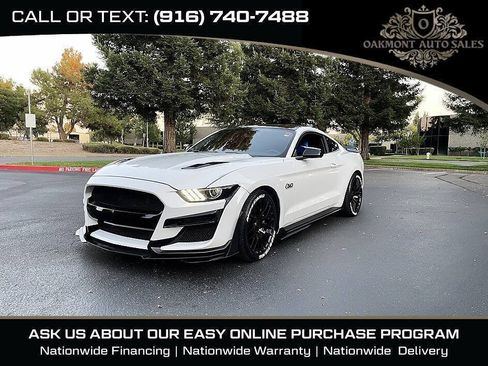 Used 2015 Ford Mustang GT RWD image 5