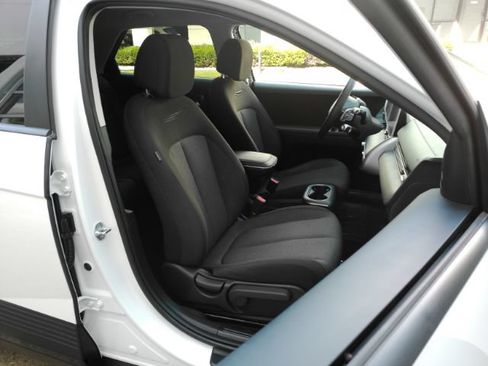 Used 2024 Hyundai Ioniq 5 SEL RWD image 22