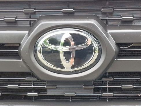 Used 2024 Toyota RAV4 Adventure AWD/4WD image 10