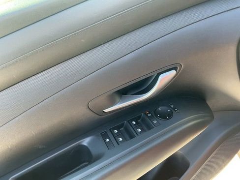 Used 2025 Hyundai Tucson SEL AWD/4WD image 15