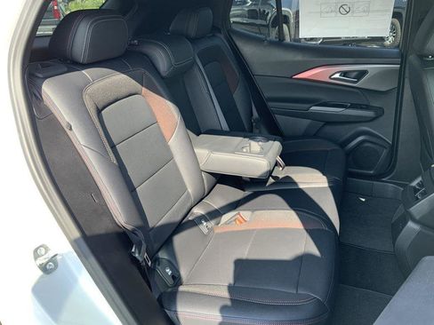 New 2025 Chevrolet Equinox EV RS image 57