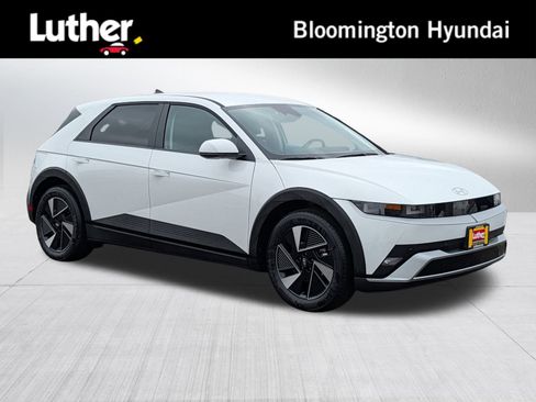 New 2026 Hyundai Ioniq 5 SE image 1