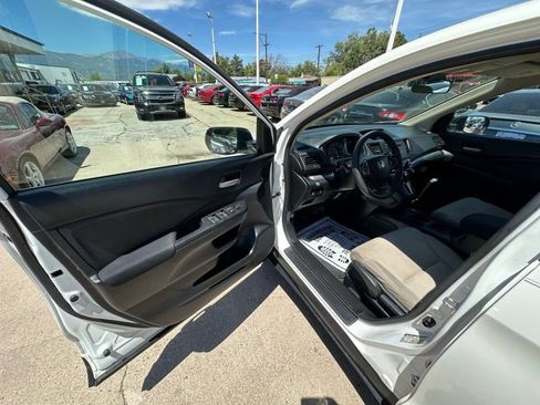 Used 2015 Honda CR-V LX image 9