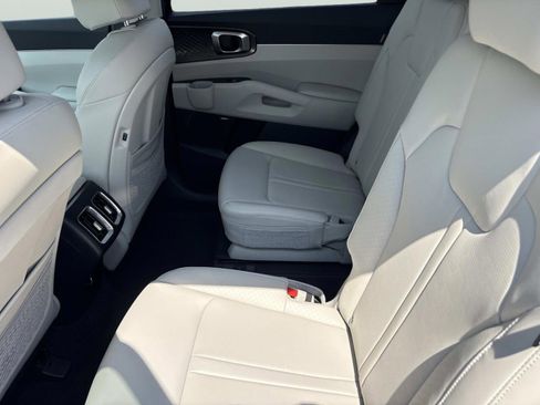 New 2026 Kia Sorento EX w/ EX Premium Package image 17