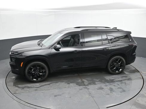 Used 2024 Chevrolet Traverse RS w/ LPO, Floor Liner Package image 44