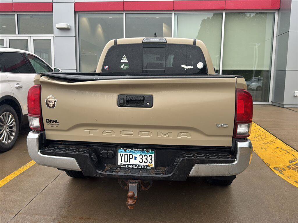 Used 2019 Toyota Tacoma TRD Off-Road AWD/4WD image 22