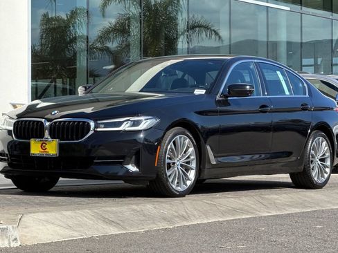 Used 2021 BMW 530i w/ Convenience Package image 7