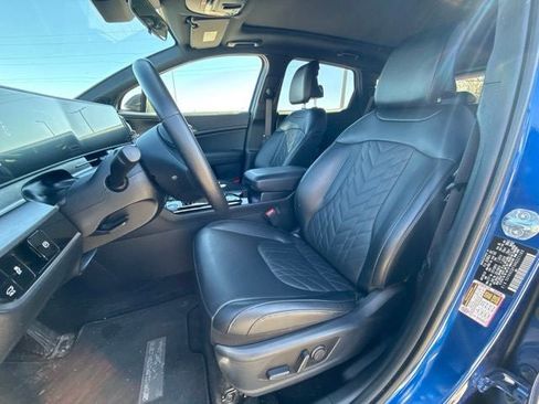 Used 2024 Kia Sportage X-Line w/ X-Line Premium Package AWD/4WD image 7