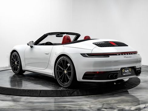Used 2021 Porsche 911 Carrera 4 AWD/4WD image 10