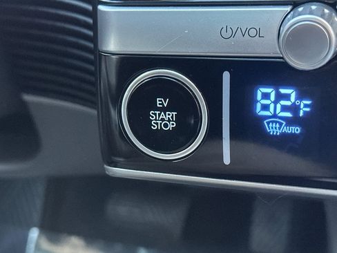 Certified 2024 Hyundai Ioniq 5 Limited image 26