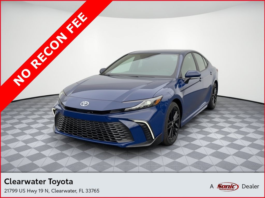 Used 2026 Toyota Camry SE FWD image 1