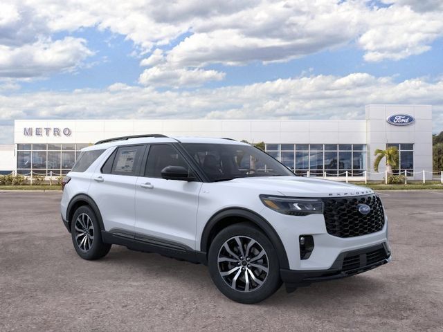 New 2026 Ford Explorer ST-Line RWD image 7