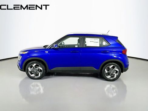 Used 2026 Hyundai Venue SEL FWD image 6