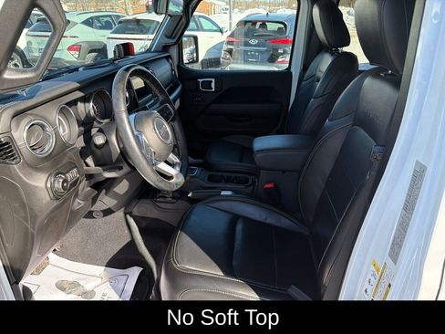 Used 2020 Jeep Wrangler Unlimited Sahara w/ LED Lighting Group image 13