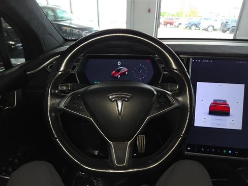 Used 2016 Tesla Model X 90D AWD/4WD image 40